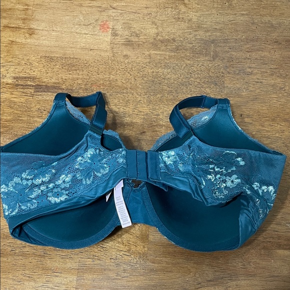 Victoria's Secret Teal Lace Bra - Picture 3 of 4